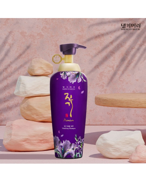 Преміальний відновлюючий шампунь для ослабленого волосся Daeng Gi Meo Ri Vitalizing Premium Shampoo 500 мл