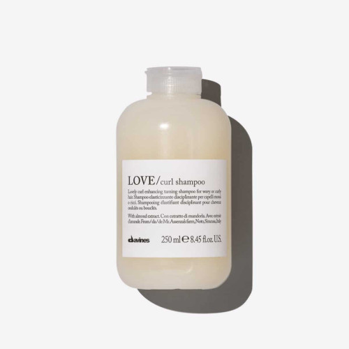 Шампунь, підсилюючий та контролюючий завиток LOVE curl shampoo 250 мл