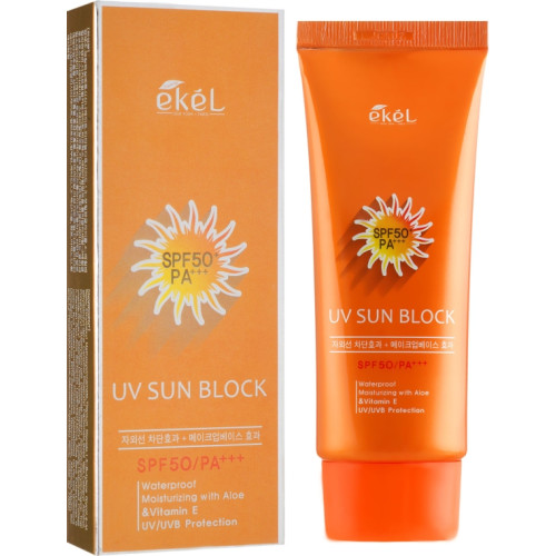 Сонцезахисний крем для обличчя з екстрактом алое і вітаміном Е Ekel UV Sun Block SPF50/PA+++ 50 мл.