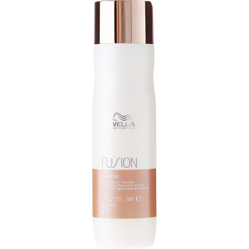Інтенсивний відновлювальний шампунь Wella Professionals Fusion Intensive Restoring Shampoo 250мл